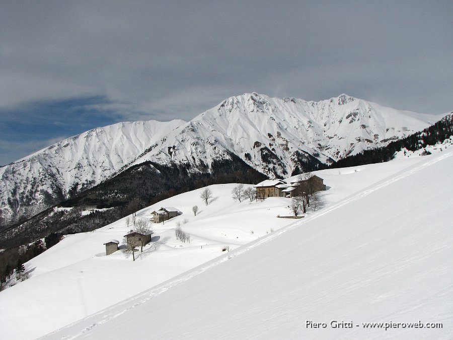 31 Il Menna oltre le cascine.jpg